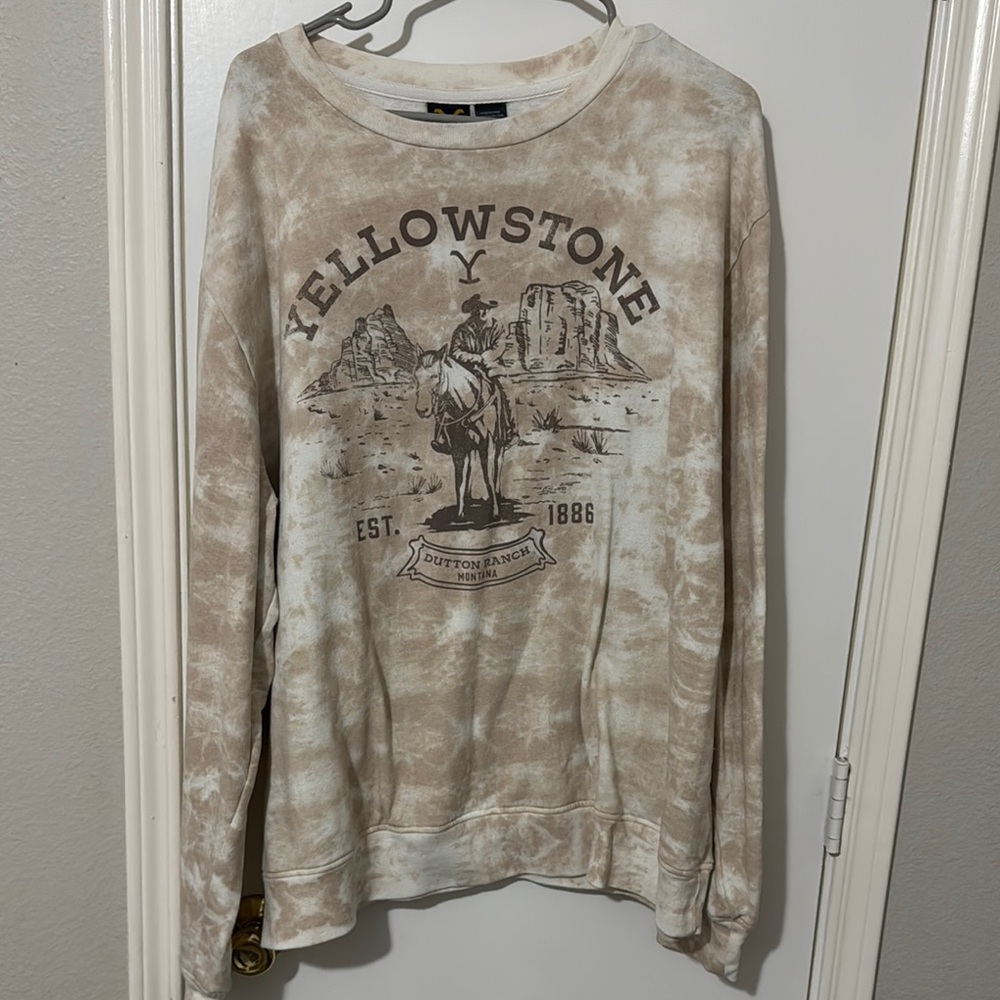 Yellowstone Graphic Sweatshirt